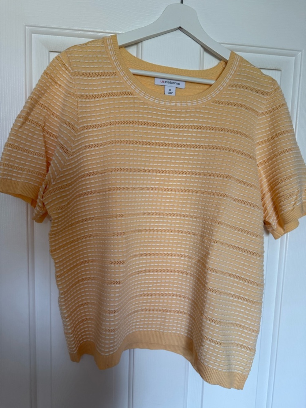 Liz Claiborne Knit Top-XL
NWT
